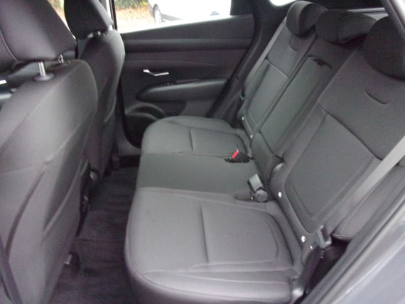 HYUNDAI Tucson Tucson DV-015.jpg